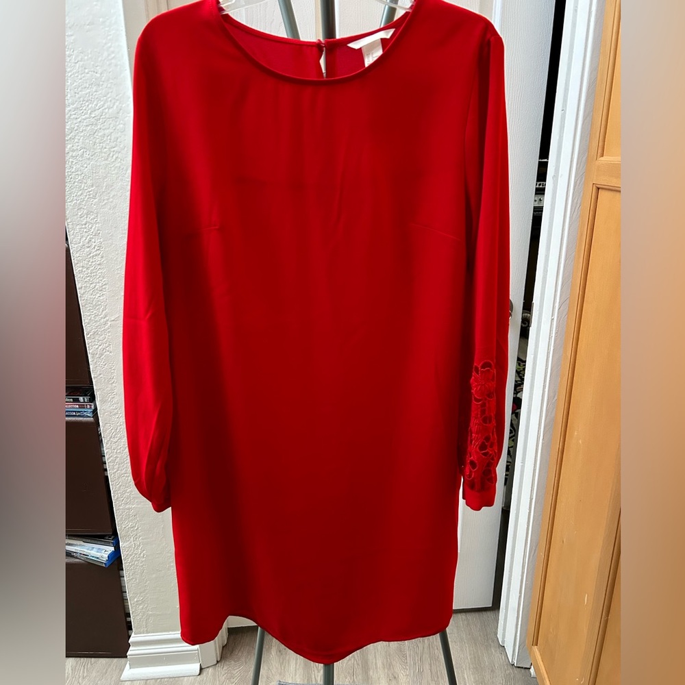 NWT Red H&M Floral Sleeve Shift Dress